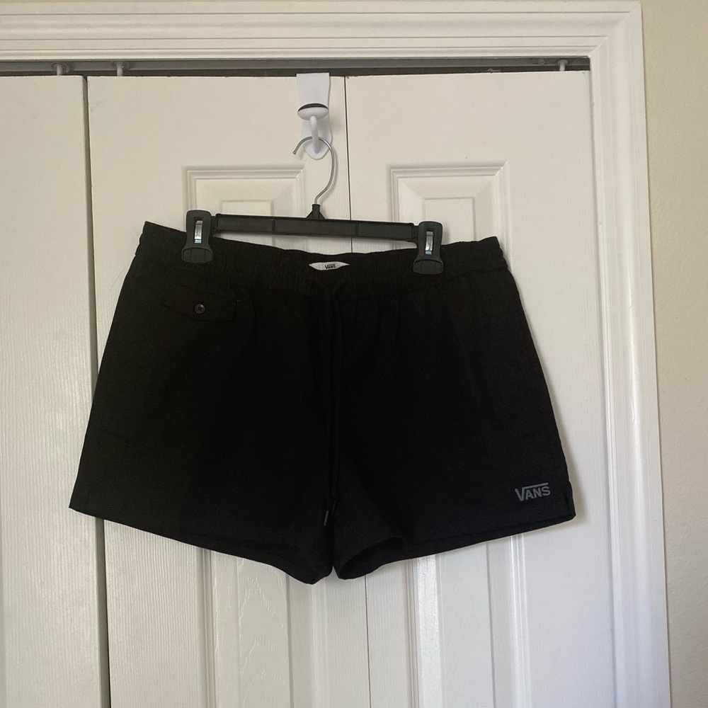 Black vans shorts